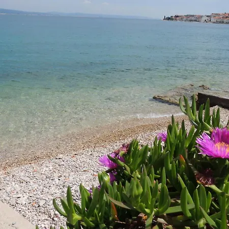 Zdenko-2 By Interhome Appartement