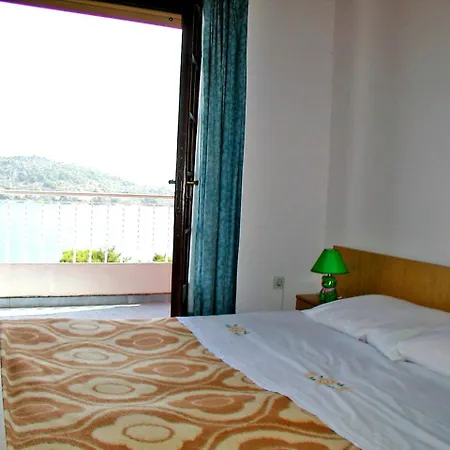 Zdenko-2 By Interhome Appartement